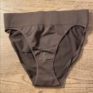 Skims Ribbed Body Brief Soot Small Black Gray NEW